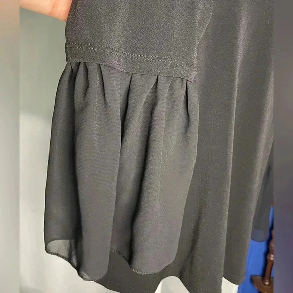 Banana Republic long sleeved blouse - Picture 4 of 4